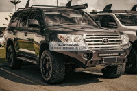 Бампер силовой передний алюминиевый (черный) Rival для Toyota Land Cruiser 200 2006-2015 (без ПТФ) 2D.5724.1-NL