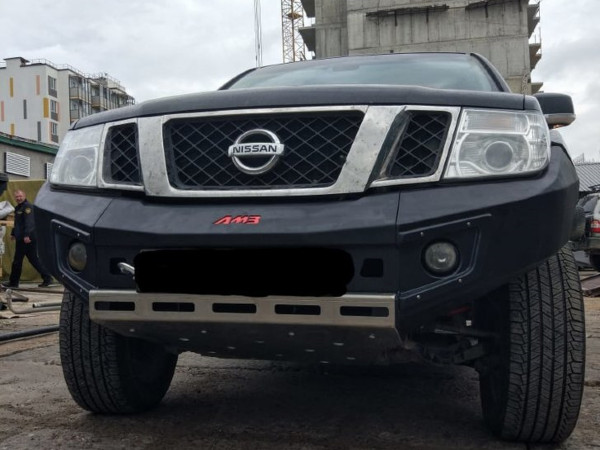 Передний силовой бампер АМЗ для Nissan Navara D40 / Pathfinder после 2010 (серия Рино)