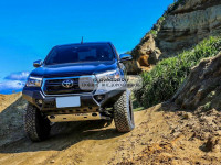 Бампер силовой алюминиевый Rival передний для Toyota Hilux 2018-2020 (без ПТФ) 2D.5716.1-NL