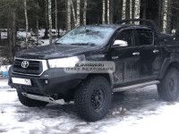 Бампер силовой алюминиевый Rival передний для Toyota Hilux 2018-2020 (без ПТФ) 2D.5716.1-NL