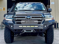 Бампер силовой передний алюминиевый (черный) Rival для Toyota Land Cruiser 200 2015- (без ПТФ) 2D.5719.1-NL