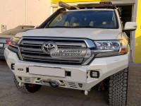 Бампер силовой передний алюминиевый (черный) Rival для Toyota Land Cruiser 200 2015- (без ПТФ) 2D.5719.1-NL