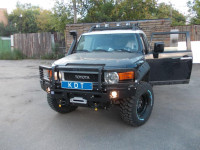 Передний силовой бампер KDT для Toyota FJ Cruiser