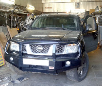 Бампер силовой передний РИФ для Nissan Navara D40 / Pathfinder R51 (2004-2009) с доп. фарами и защитной дугой