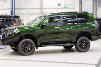 Силовые пороги АМЗ на Toyota Land Cruiser 150